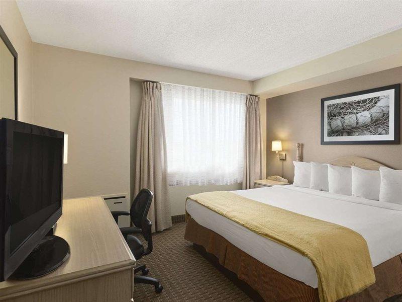 Country & Hotel Dartmouth