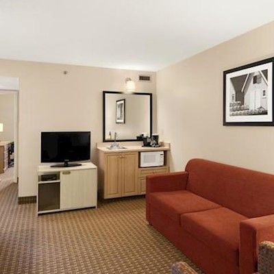 Hotel Country & 2*